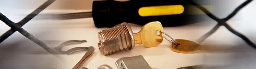 community Locksmith Store North Charleston, SC 843-620-0137 - changing-locks